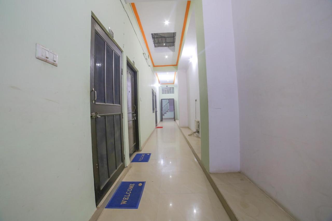 Spot On 38085 Hotel Amer Palace Τζαϊπούρ Εξωτερικό φωτογραφία