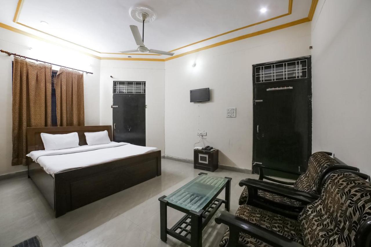 Spot On 38085 Hotel Amer Palace Τζαϊπούρ Εξωτερικό φωτογραφία