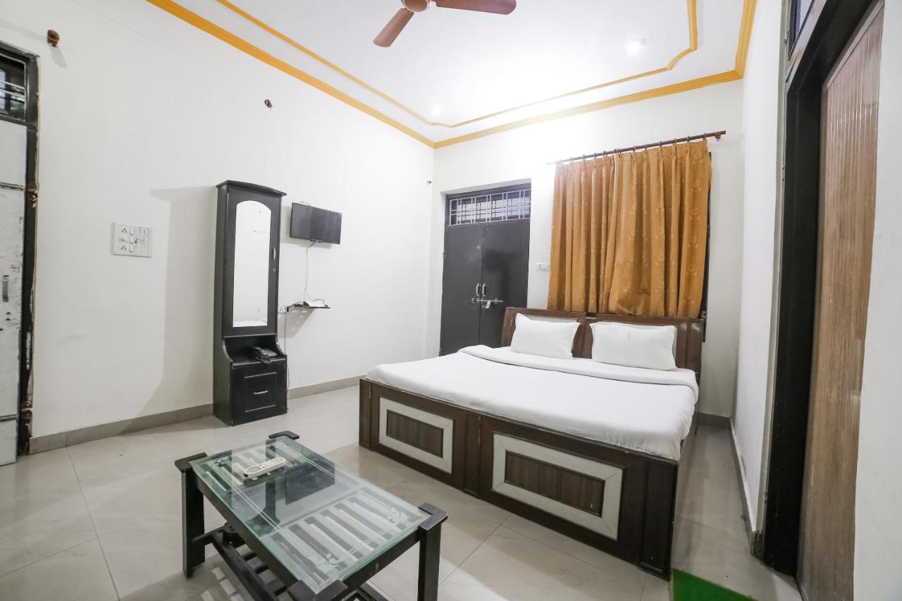 Spot On 38085 Hotel Amer Palace Τζαϊπούρ Εξωτερικό φωτογραφία