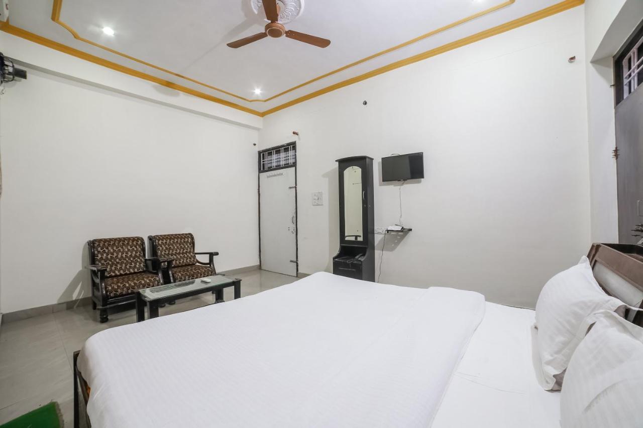 Spot On 38085 Hotel Amer Palace Τζαϊπούρ Εξωτερικό φωτογραφία