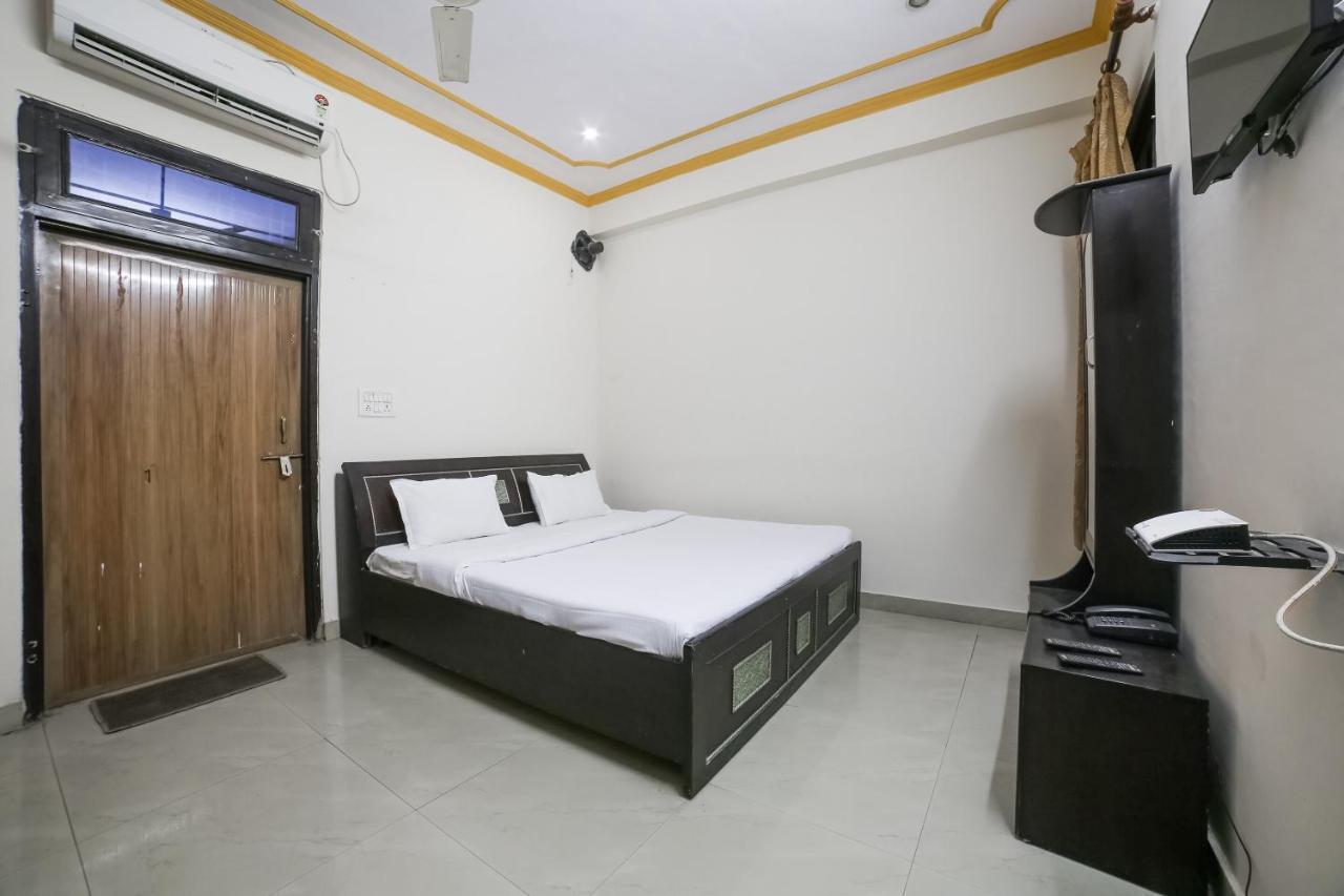 Spot On 38085 Hotel Amer Palace Τζαϊπούρ Εξωτερικό φωτογραφία